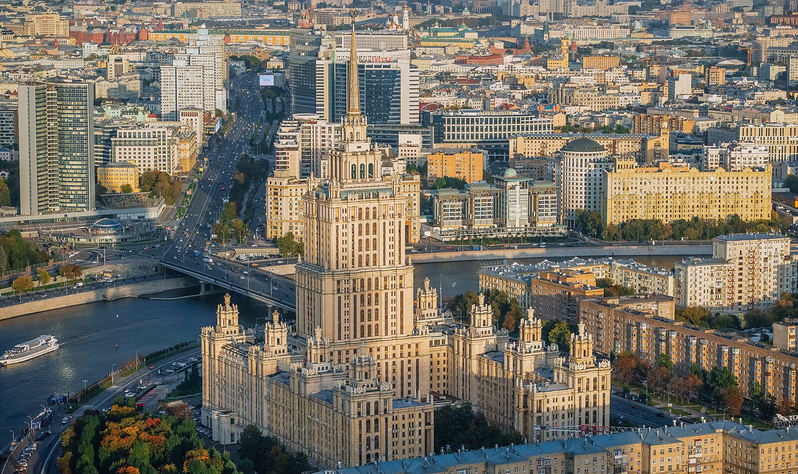 московские высотки фото