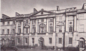 Здание Архива Эдинбурга