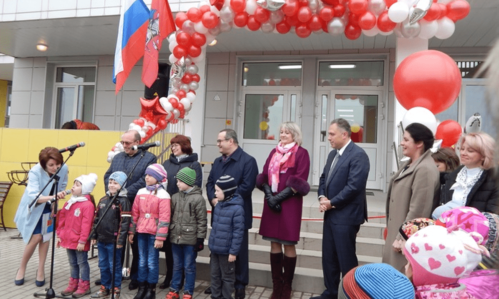 Детский сад 101. Детский сад далматинец Коммунарка. Детский сад сказка 101 в Коммунарке. Детский сад Коммунарка липовый парк далматинец. 101 Садик Ярославль.