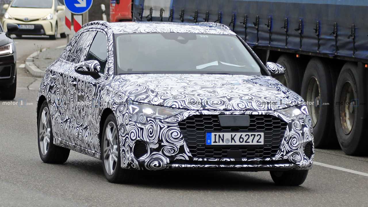 2919 Audi A3 Sportback spy photo