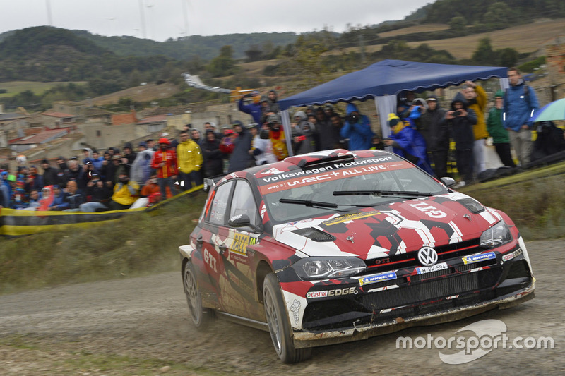 Erste Bewährungsprobe erfolgreich bestanden: der Polo GTI R5 in Aktion bei der Rallye Spanien