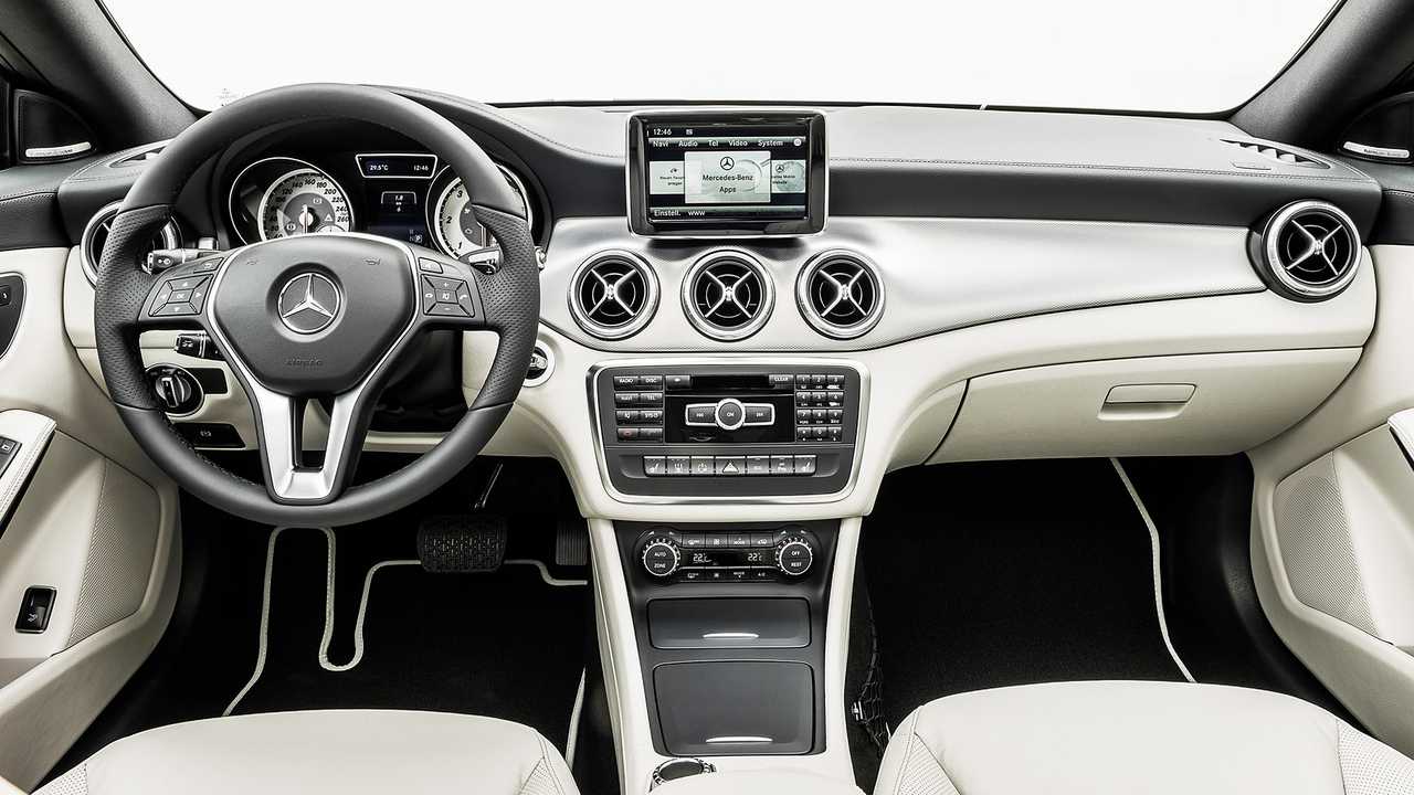 Mercedes-Benz CLA, neu gegen alt