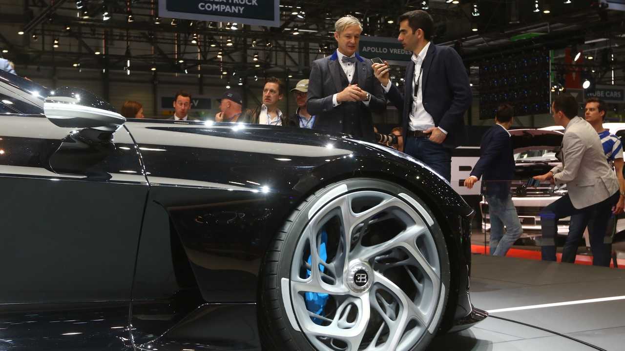 Bugatti La Voiture Noire, intervista al designer