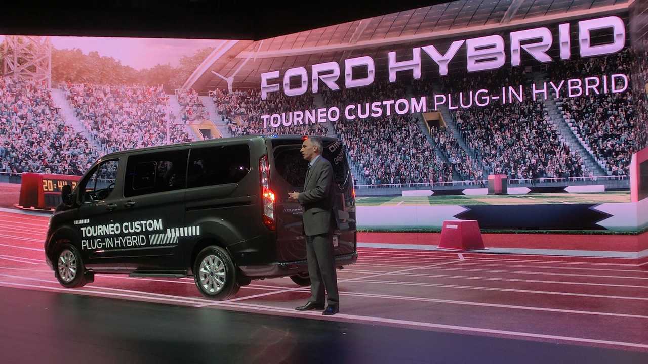 Ford Tourneo Custom PHEV (Go Further 2019)