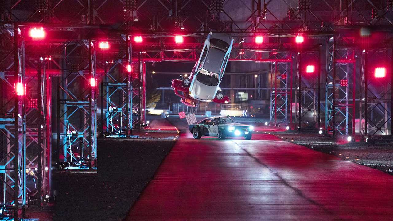 Новый Netflix шоу Hyperdrive как Ninja Warrior Germany для автомобиля  любителей - Строительные СНИПы, ГОСТы, сметы, ЕНиР,