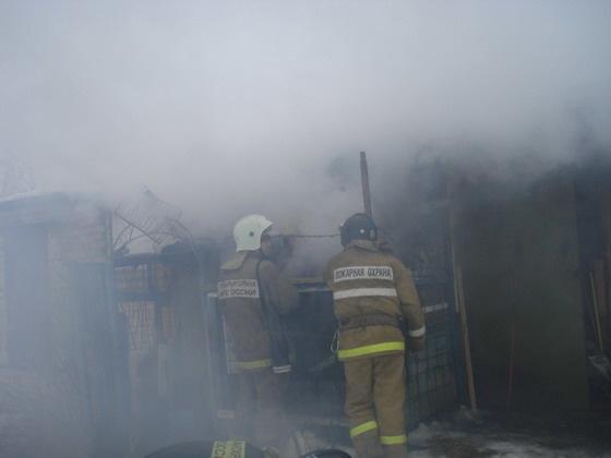 Едва не сгорела: в Приморье во время пожара пострадала пенсионерка