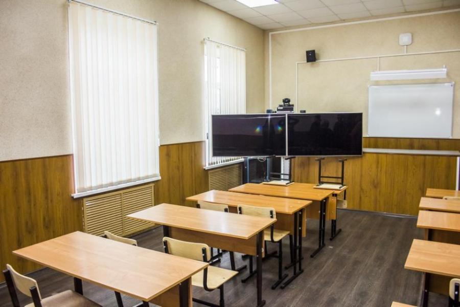 «Дети мерзнут»: в одной из школ Владивостока частично отключилось отопление