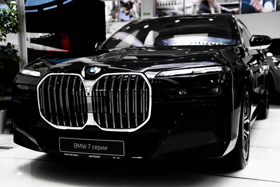 BMW 7 Series поколения G70