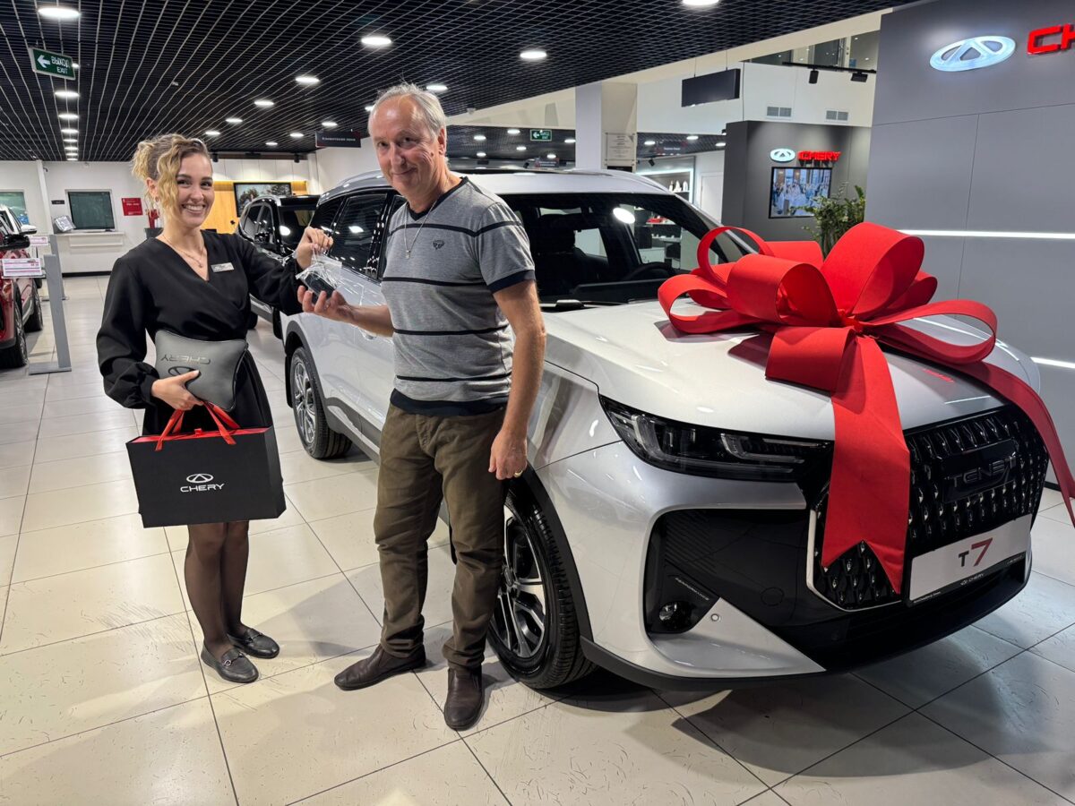 Первый TENET T7 отечественной сборки был продан в Москве