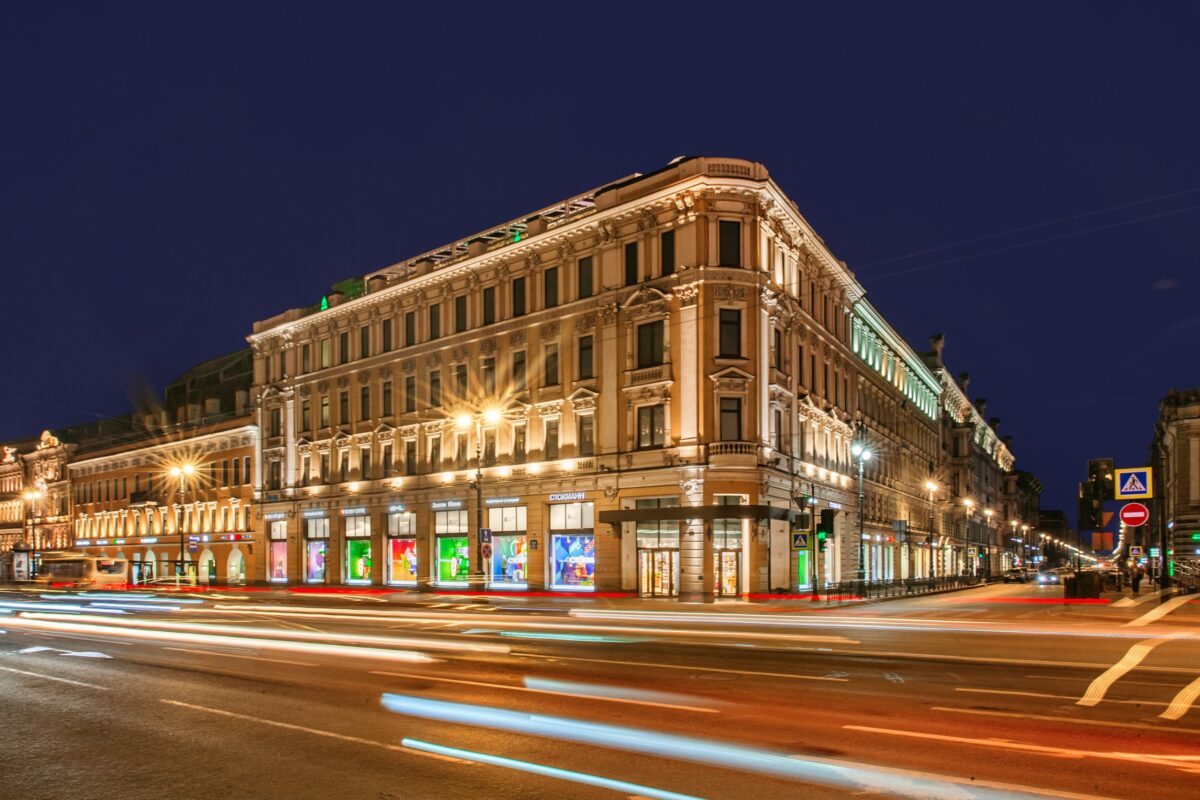 «Невский Центр»: 15 лет шоппинга и отдыха в самом сердце Петербурга