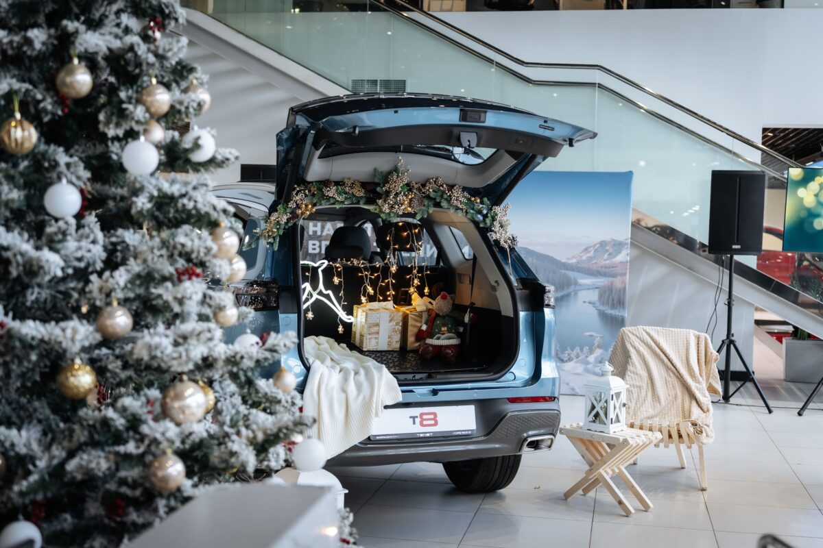 Презентация нового кроссовера TENET T8 прошла в дилерских центрах TENETАвтоСпецЦентр Марьино и TENET АвтоСпецЦентр Химки