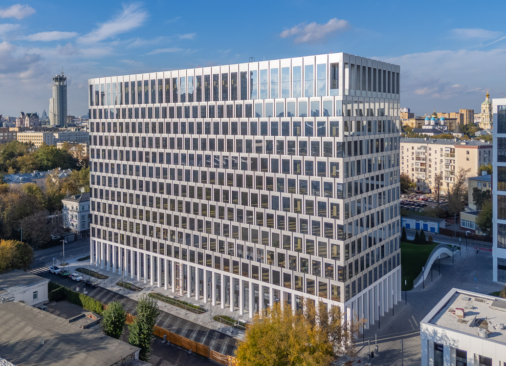 PIONEER завершил строительство бизнес-центра класса А «Опус»